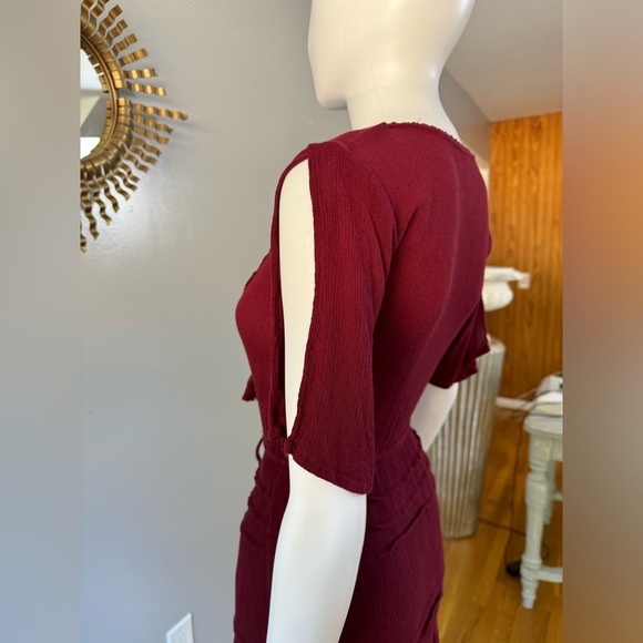 Lulu's Burgundy Maxi Dress - Picture 15 of 16